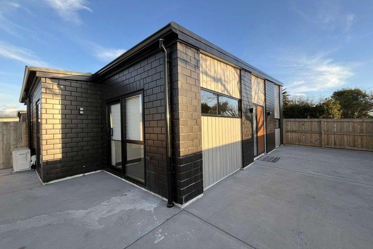 Photo of property in 28 Sussex Street, Levin, 5510