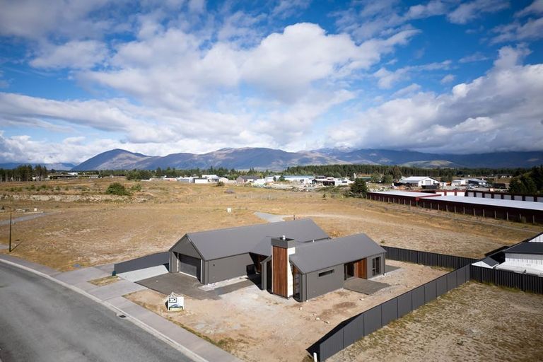 Photo of property in 14 Turbine Avenue, Twizel, 7901
