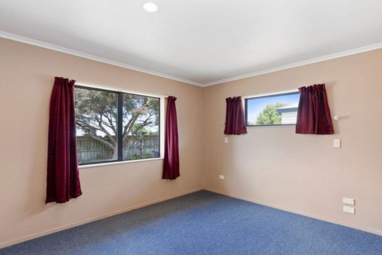 Photo of property in 1 Jasper Way, Papamoa Beach, Papamoa, 3118
