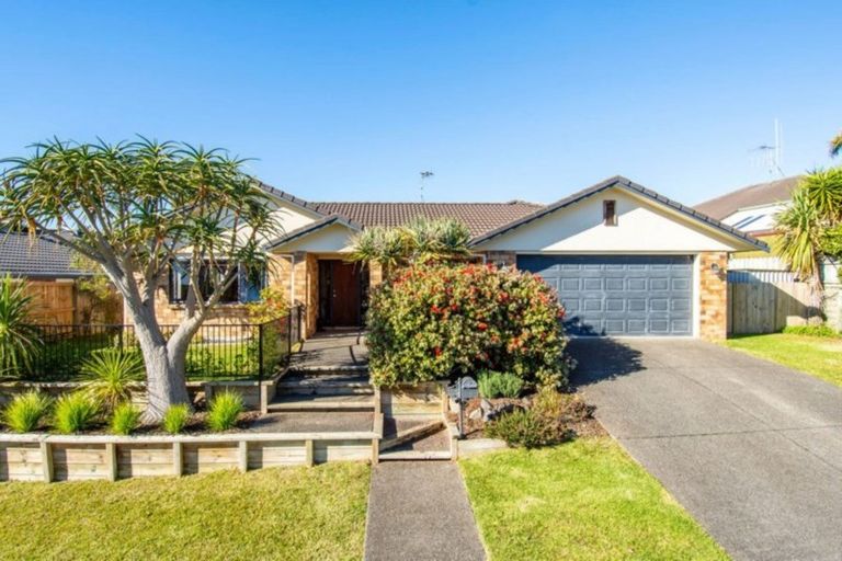 Photo of property in 16 Athfield Drive, Bethlehem, Tauranga, 3110