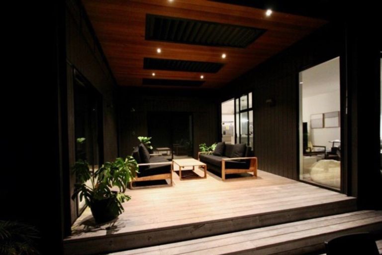 Photo of property in 111 Seabreeze Lane, Whangamata, 3620