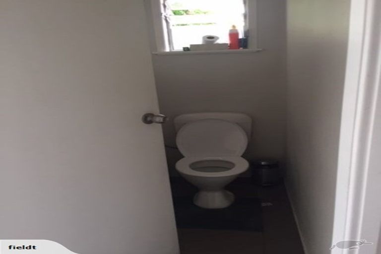 Photo of property in 43 Scenic Drive, Hillpark, Auckland, 2102