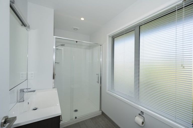 Photo of property in 18 Lamborn Drive, Papakura, 2110