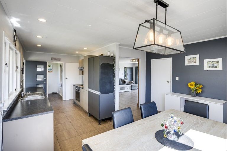 Photo of property in 17 Lichfield Crescent, Tamatea, Napier, 4112