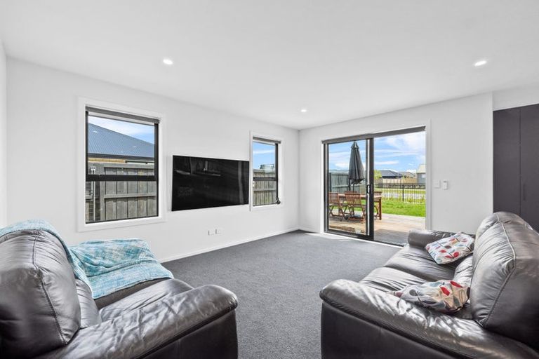 Photo of property in 7 Witte Street, Woodend, 7610