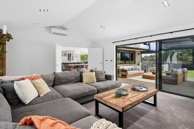 Photo of property in 60 Forest View Road, Te Kamo, Kamo, 0185