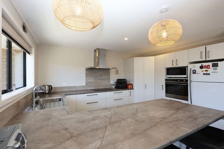 Photo of property in 27 Clydesdale Drive, Holmes Hill, Oamaru, 9401