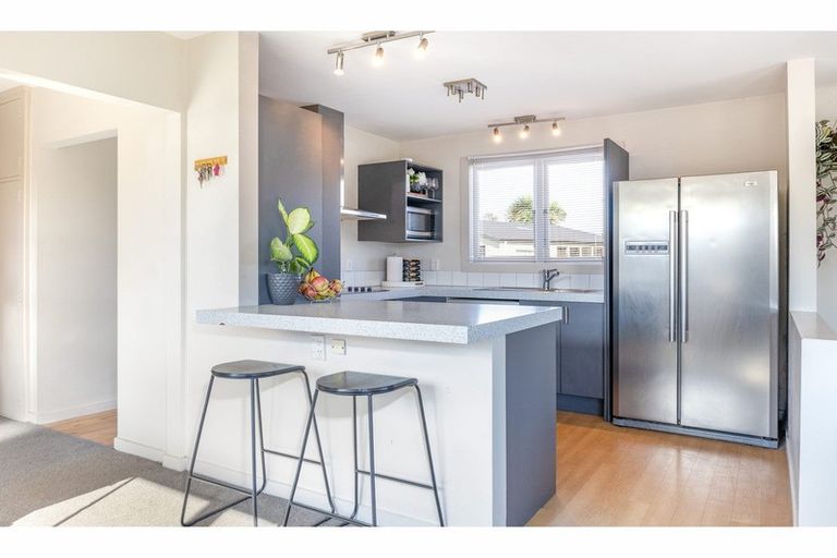 Photo of property in 100 Bridge Street, New Brighton, Christchurch, 8061