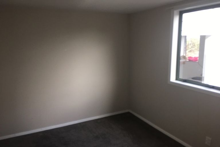 Photo of property in 130 Champion Street, Cannons Creek, Porirua, 5024