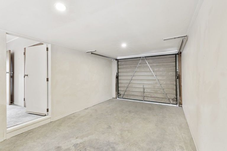Photo of property in 1/5 Ashdown Place, Pahurehure, Papakura, 2113