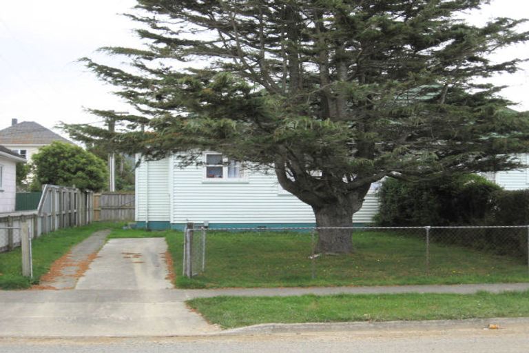 Photo of property in 57 Hewer Crescent, Naenae, Lower Hutt, 5011