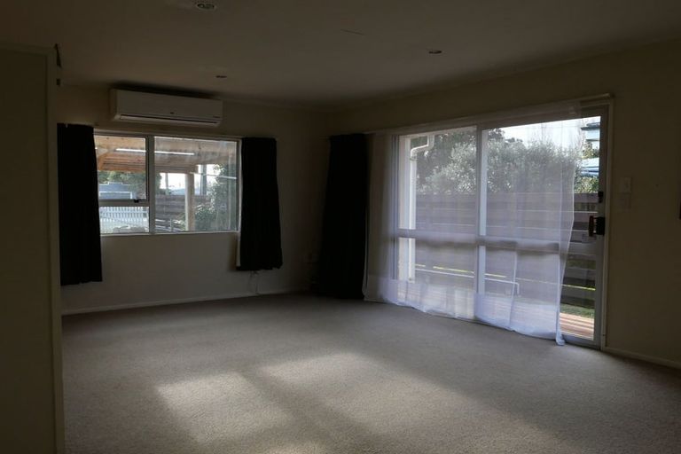Photo of property in 62 Rata Road, Raumati Beach, Paraparaumu, 5032