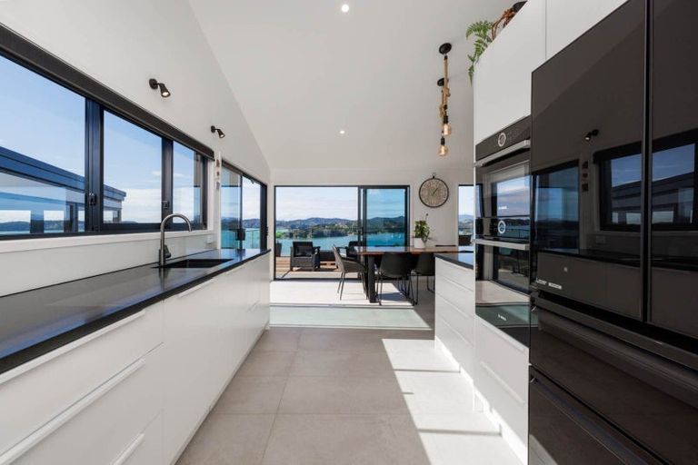 Photo of property in 27 Sullivans Road, Paihia, 0200