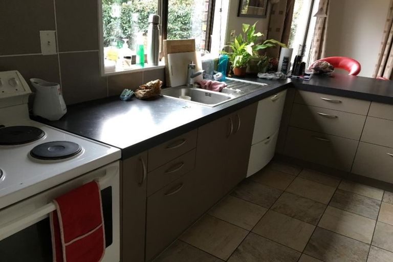 Photo of property in 33b Lochee Road, Upper Riccarton, Christchurch, 8041