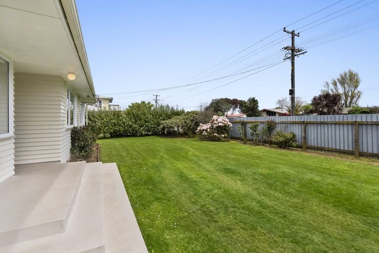 Photo of property in 17 Grey Street, Normanby, Hawera, 4614