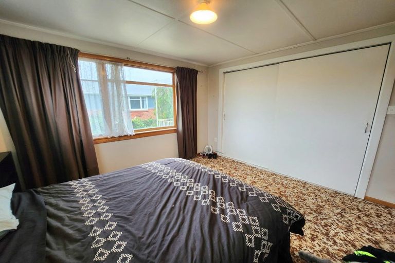 Photo of property in 16 Oxford Street, Holmes Hill, Oamaru, 9401