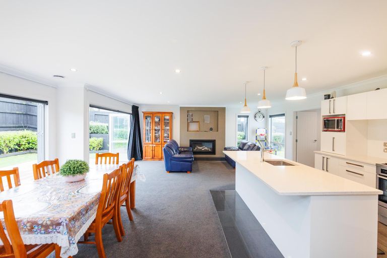 Photo of property in 113 James Line, Kelvin Grove, Palmerston North, 4414
