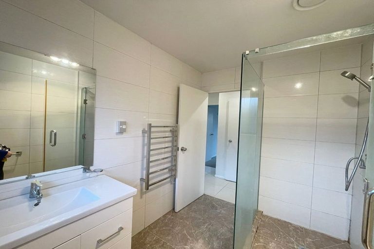 Photo of property in 21 Rebecca Rise, Weymouth, Auckland, 2103