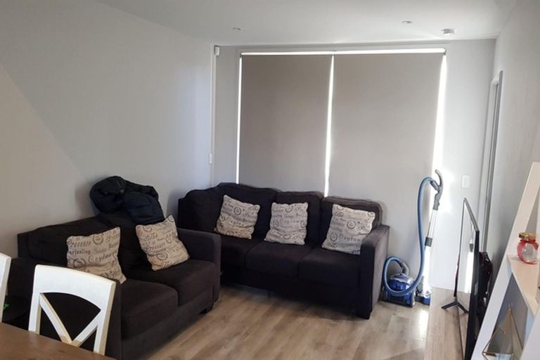 Photo of property in 14 Patiti Parade, Mangere Bridge, Auckland, 2022