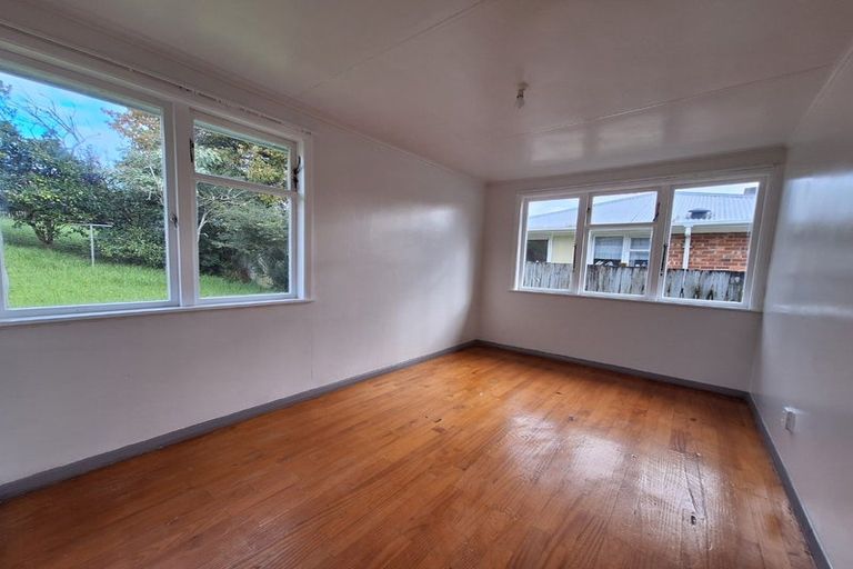 Photo of property in 5 Gubb Place, Otara, Auckland, 2023