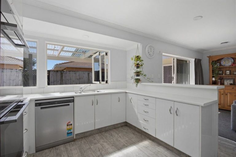 Photo of property in 51 Bayfair Drive, Mount Maunganui, 3116