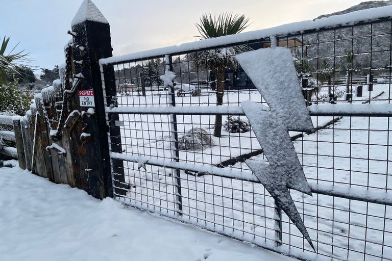 Photo of property in 27 Avon Street, Athol, 9793