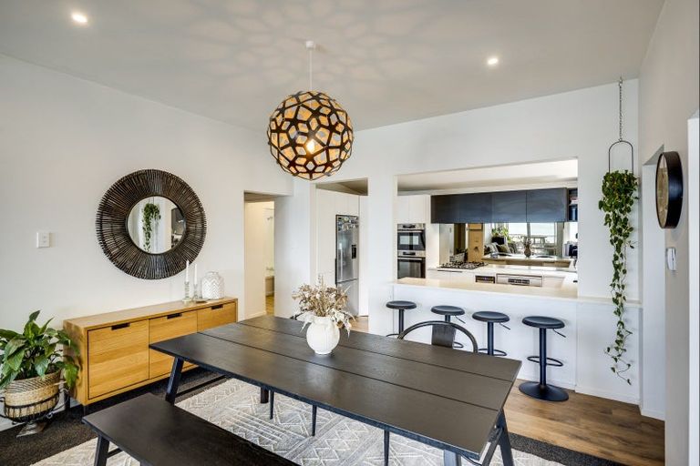 Photo of property in 30 Hospital Terrace, Hospital Hill, Napier, 4110