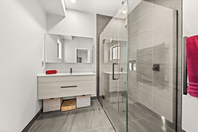 Photo of property in 27 Chamberlain Road, Masterton, 5888