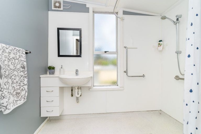 Photo of property in 8 Mill Street, Milton, 9220