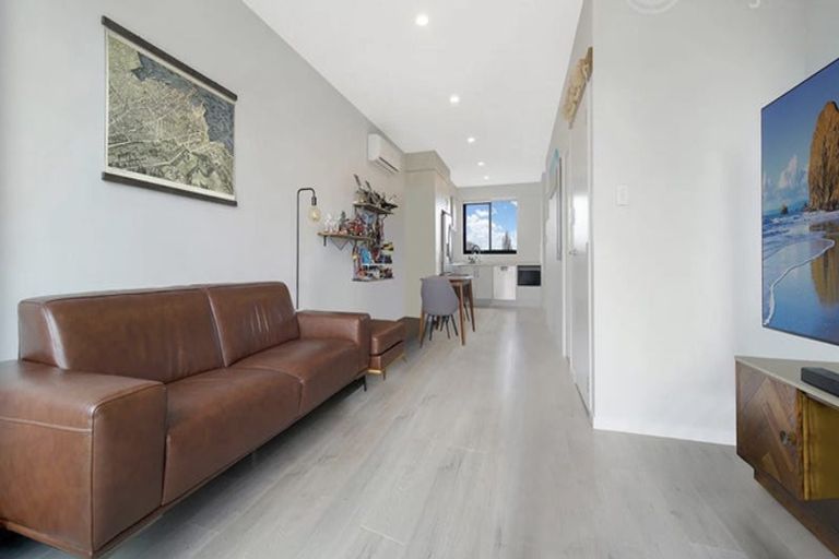 Photo of property in 53 Te Aparangi Road, Papakura, 2110