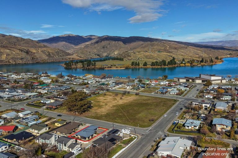 Photo of property in 51 Donegal Street, Cromwell, 9310