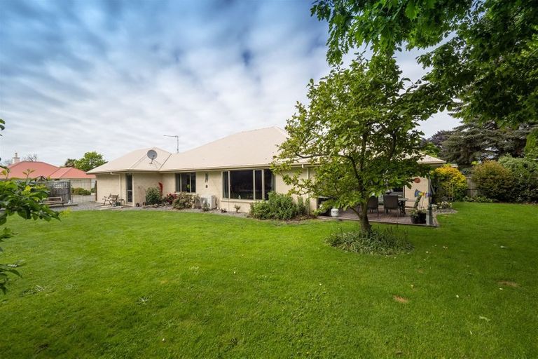 Photo of property in 2 Birchside Lane, Tinwald, Ashburton, 7700