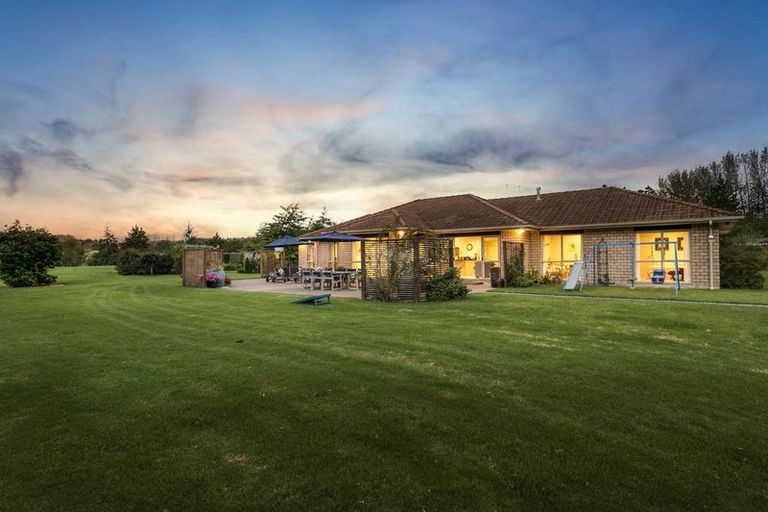 Photo of property in 99 Bawden Road, Dairy Flat, Albany, 0792