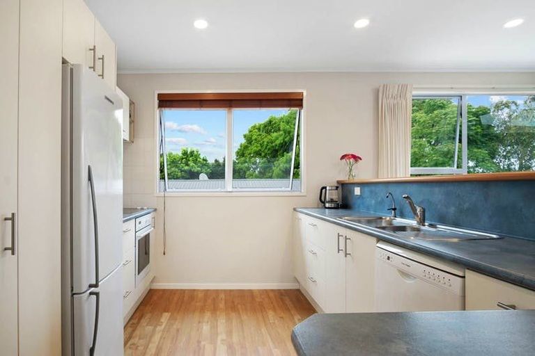 Photo of property in 123 Gills Road, Bucklands Beach, Auckland, 2014