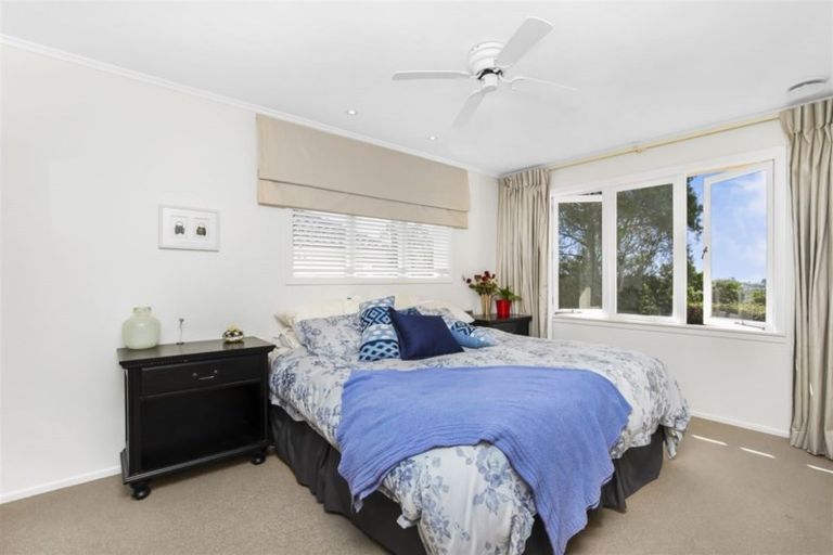Photo of property in 27 Evelyn Road, Cockle Bay, Auckland, 2014