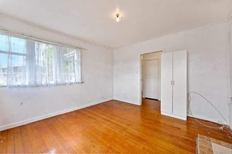 Photo of property in 1/89 Birkdale Road, Birkdale, Auckland, 0626