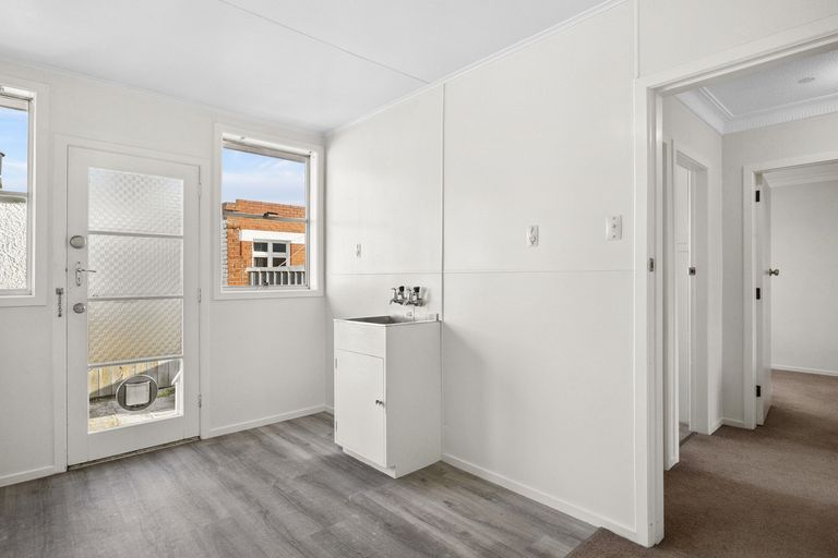 Photo of property in 1 Wynyard Street, South Dunedin, Dunedin, 9012