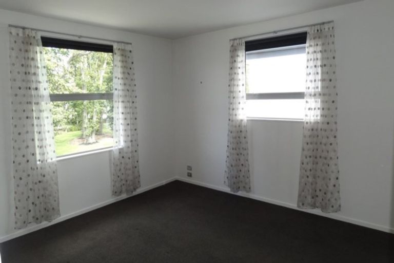 Photo of property in 8/20 Old Red Barn Road, Halswell, Christchurch, 8025