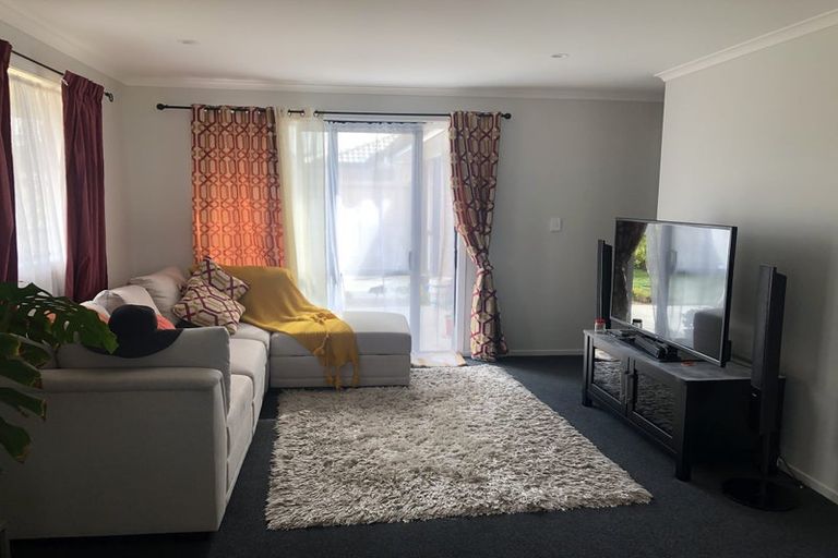 Photo of property in 48 Benjamin Avenue, Rototuna North, Hamilton, 3210