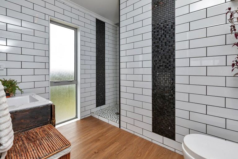 Photo of property in 93 Palmer Road, Waipu, 0582