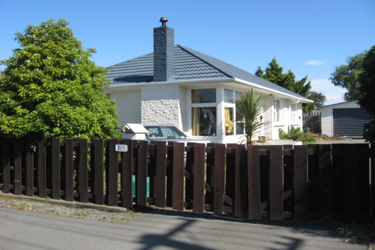 Photo of property in 224 Mairehau Road, Burwood, Christchurch, 8083
