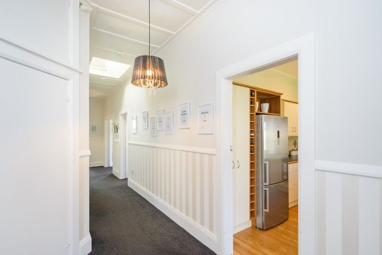 Photo of property in 20 Knowles Street, Terrace End, Palmerston North, 4410