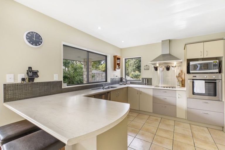Photo of property in 77 Acornia Close, Ohauiti, Tauranga, 3112