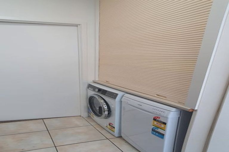 Photo of property in 55 Coronation Road, Hillcrest, Auckland, 0627