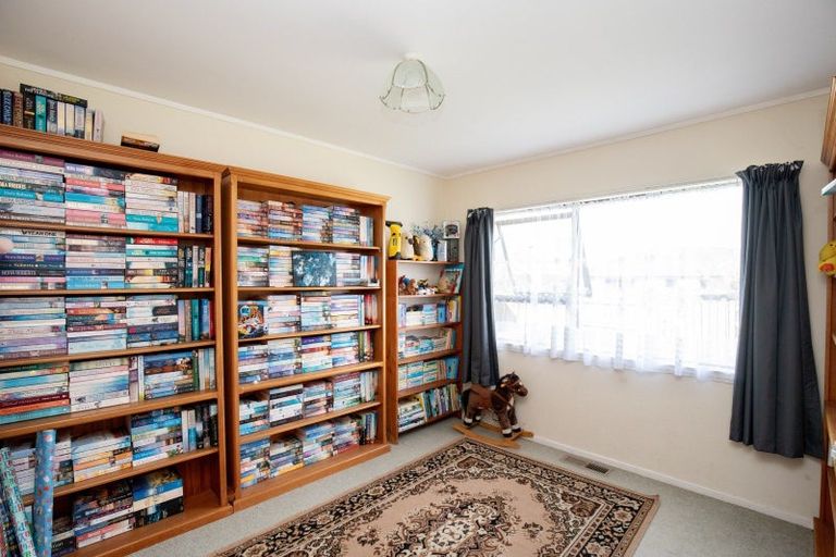 Photo of property in 21 Miller Place, Ngatea, 3503