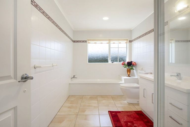 Photo of property in 5 Mclaren Place, Otaki, 5512