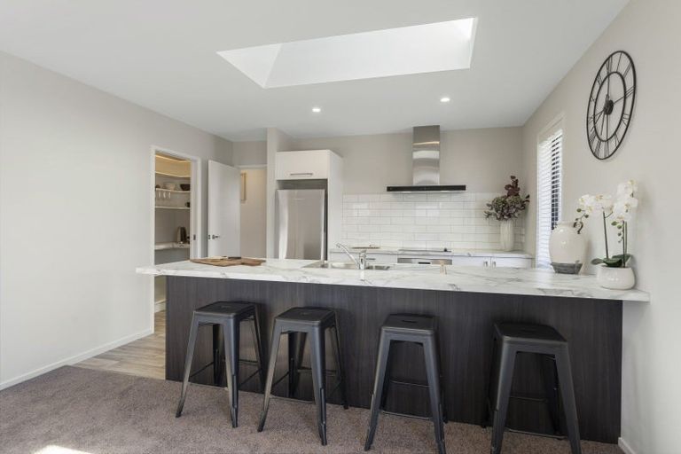 Photo of property in 2 Travertine Street, Cromwell, 9310