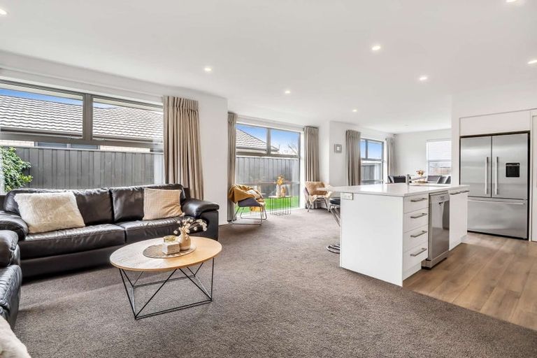 Photo of property in 12 Castleton Drive, Rolleston, 7615