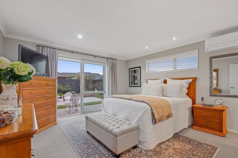 Photo of property in 4 Churchill Drive, Rangiora, 7400