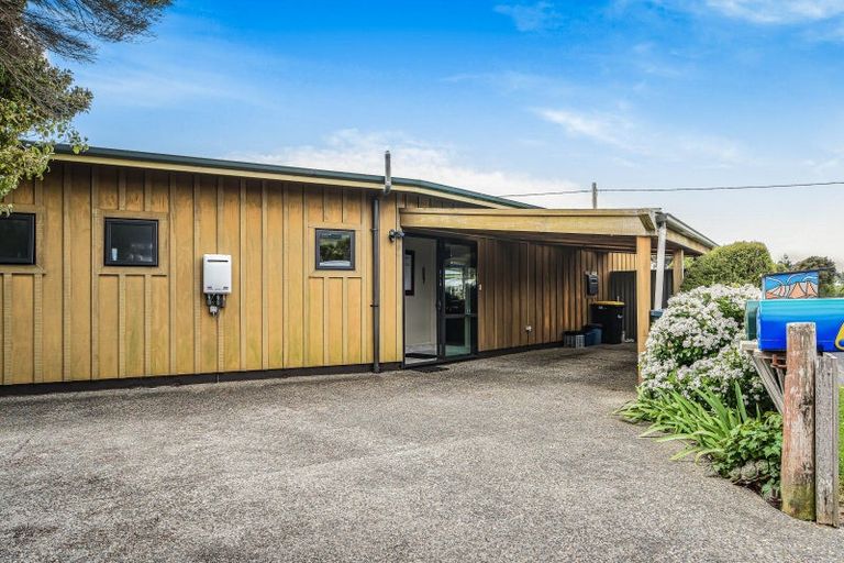 Photo of property in 36 Beach Road, Long Beach, Port Chalmers, 9081